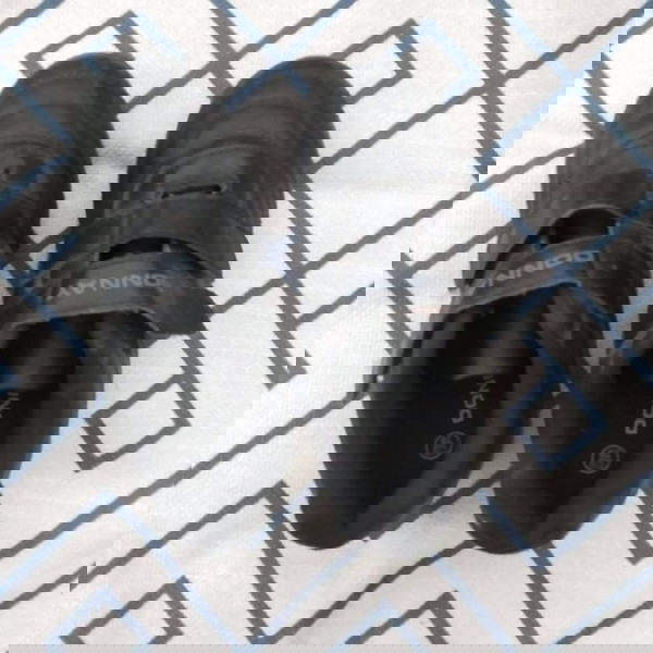Παιδικά αθλητικά UMBRO Νο28-Μαύρα sneakers Σχεδόν καινούργια Κλείνουν με αυτοκόλλητο -Kids  sneakers
