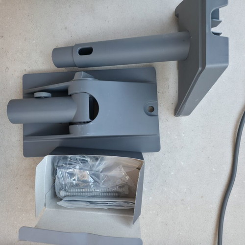 Starlink Standard Kit Gen 3 with original mount
