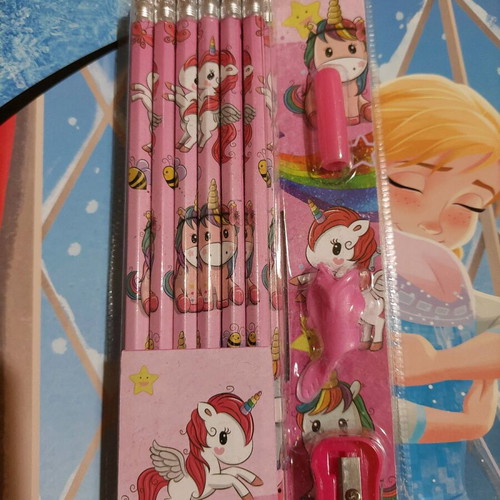 Monokairos pencil set new