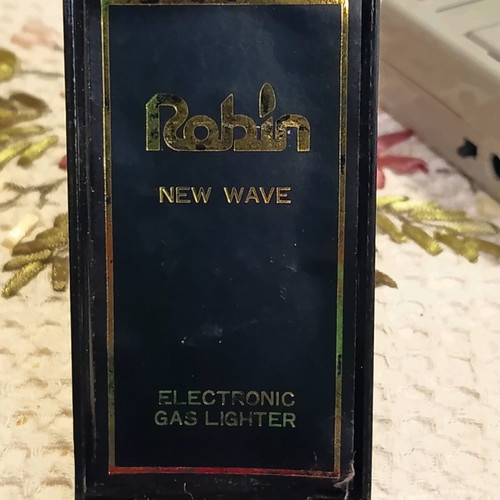 Robin gas lighter new with blue hearts in case