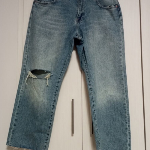 Zara Capri jeans like new, 3/4 with rips, blue, XXL
