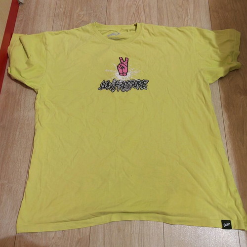 Ανδρικό κοντομάνικο tshirt σαν καινούργιο, ροζ και κίτρινο, μέγεθος L