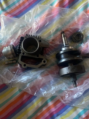 Cylinder piston and crankshaft 47mm T50/T80 like new