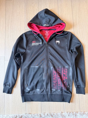 Venum men's sports jacket medium like new, black and red