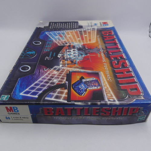 Battleship MB 1999 used naval strategy board game