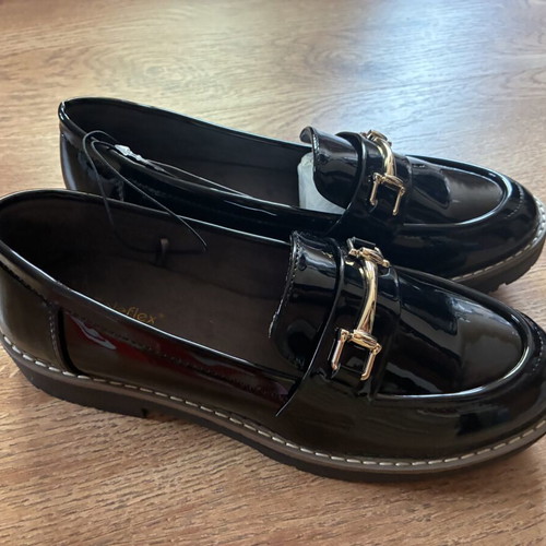 Soleflex loafers new, size 38, black