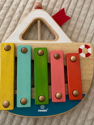 Svoora xylophone used, wooden