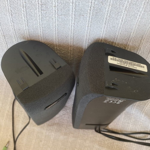 Creative SBS A40 computer speakers like new, wired 2.0 system