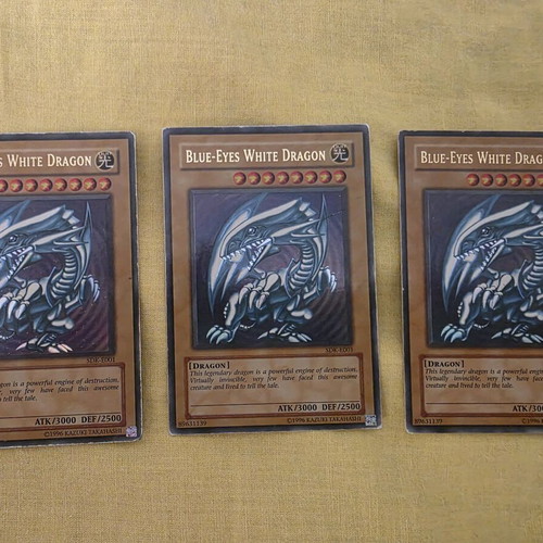 Blue Eyes White Dragon SDK-E001 used, -  120,00 - Vendora.cy