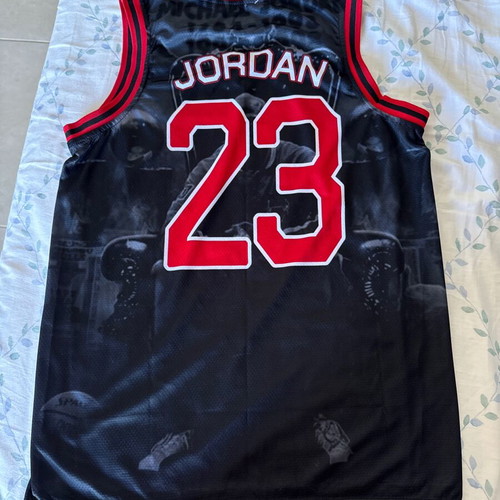 Jordan Chicago Bulls sleeveless shirt new, size small