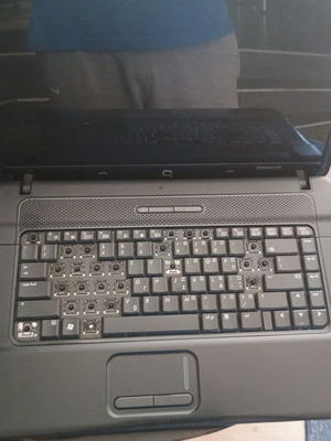 Hp Qompac laptop μεταχειρισμένο με φθορές στο πληκτρολόγιο