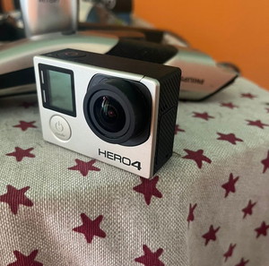 GoPro Hero 4 + extra