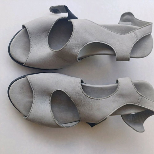 Arche sandals size 36 light gray like new
