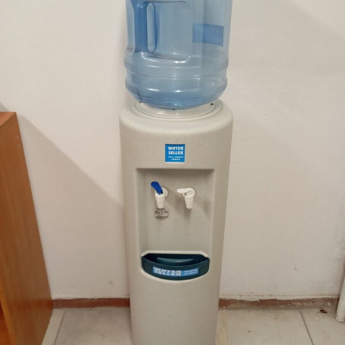 Water dispenser cold and hot water used