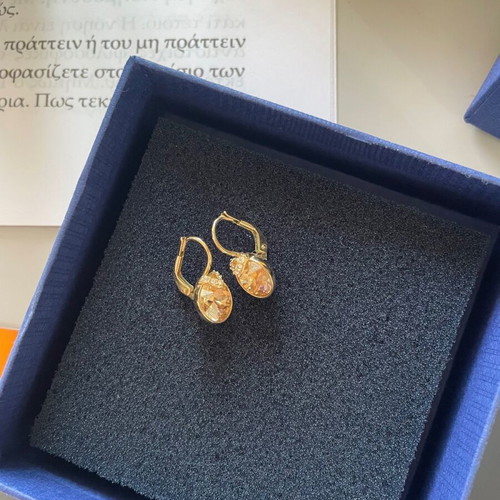 Earrings with stone and zircon new, bronze-orange shade