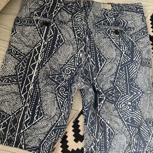 Tommy Hilfiger men's short denim pants size 34 like new