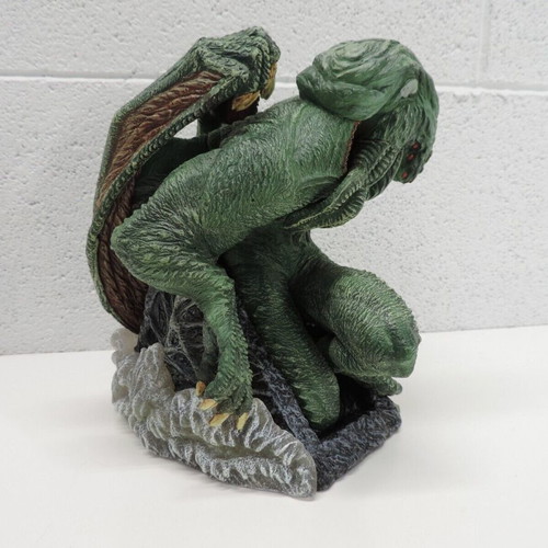 Cthulhu Gallery Diorama figure new, 25 centimeters tall