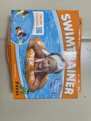 Baby float like new for first baths