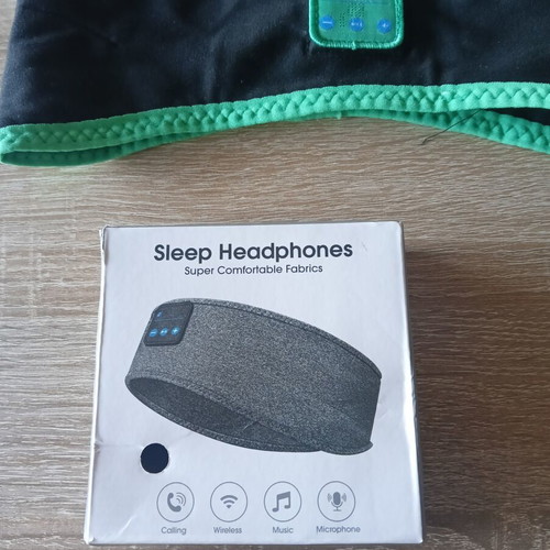 Sleep headphones wireless headband like new, black with green details