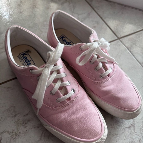 Keds canvas shoes pink like new, athletic size 38