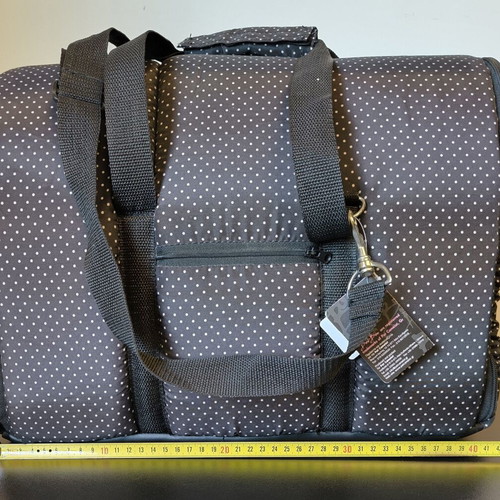 Pet Carrier 40x32x30cm like new, black