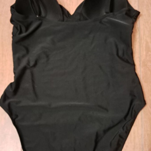 Sinsay one-piece swimsuit black size Large like new