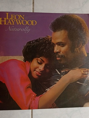 Leon Haywood Naturally vinyl like new, soul disco