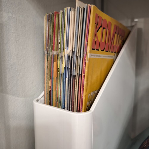 Lucky Luke comic collection, 54 pieces from Kathimerini