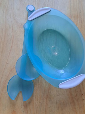 Salad set used, 3 pieces, transparent greenish color