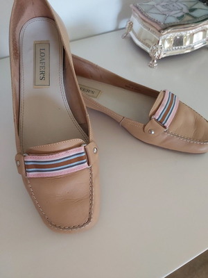 Παπούτσια Loafers μεταχειρισμένα, νούμερο 38, μπεζ
