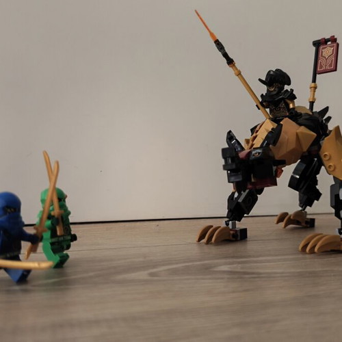 LEGO Ninjago Imperium Dragon Hunter Hound set 71790 with instructions