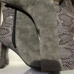 Celebrity ankle boots gray suede and croco used, size 38