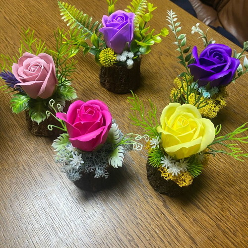 Mini bouquet with soap rose new