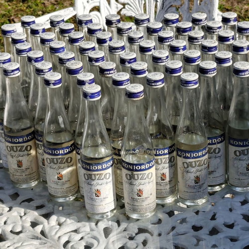 Ouzo Koniordos Thessaloniki 160ml vintage collectible bottle