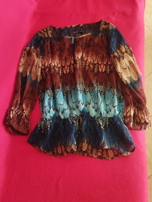 Spring blouse with transparency S-M like new, multicolor