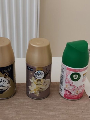 Glade Automatic Spray σετ συσκευή και 3 ανταλλακτικά καινούργιο