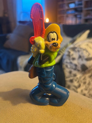 Goofy figure 1996 Disney from A Goofy Movie used