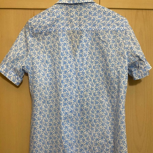 Shirt medium vintage with flowers like linen, like new