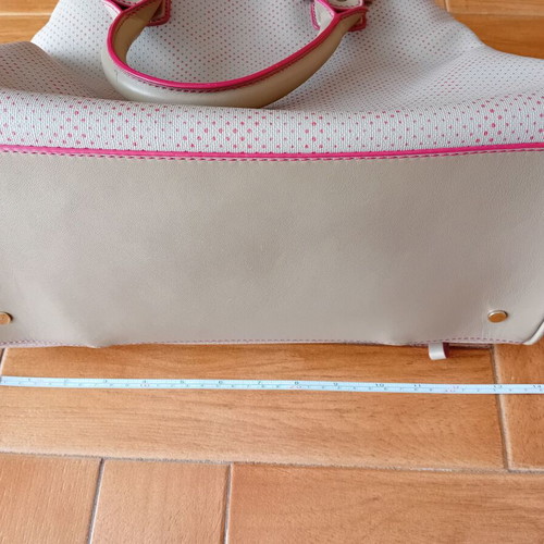 Tous women's handbag like new, ecru color with case
