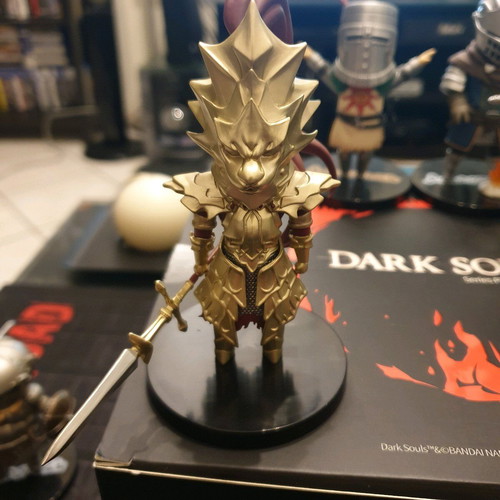 Dark Souls figures set 6 pcs like new with master carton Bandai Namco