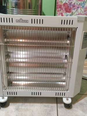 Universe space heater new condition