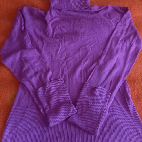 Turtleneck shirt like new, size M