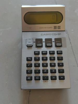 Casio κομπιουτεράκι μεταχειρισμένο από τη δεκαετία του ογδόντα