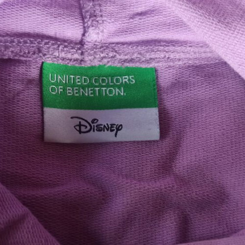 Benetton girls' sweatshirt used, size 130 for 7-8 years old