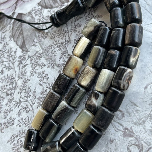 Komboloi from ox horn used, 33 beads 12x8mm