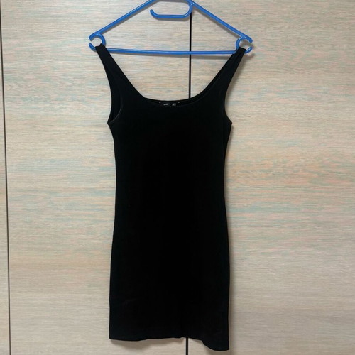 H&M Black Cotton Elastic Mini Dress like new