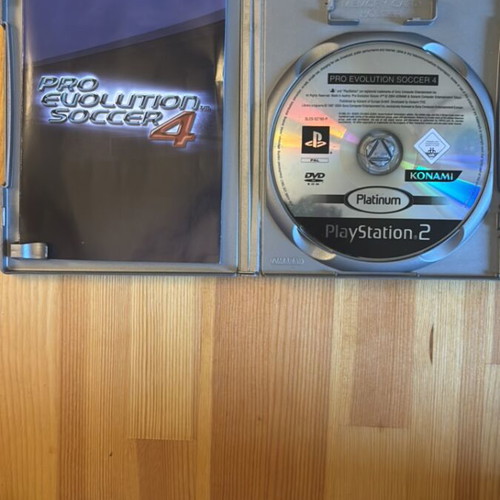 Pro Evolution Soccer 4 Platinum PlayStation 2 game