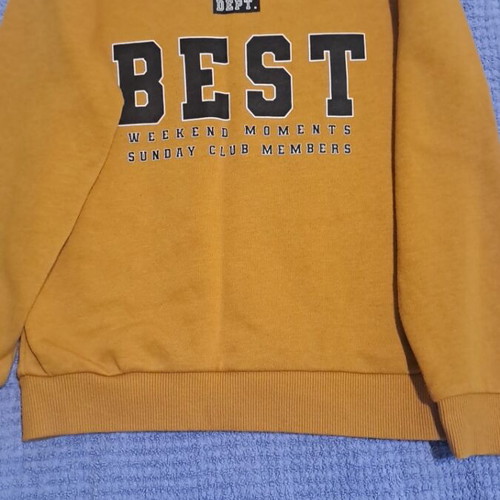 Children's sweaters used, size 128 cm, age 6
