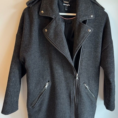 Jennyfer coat size S gray like new straight cut