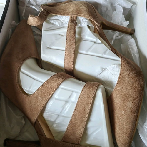 Suede leather pumps used, beige, size 37